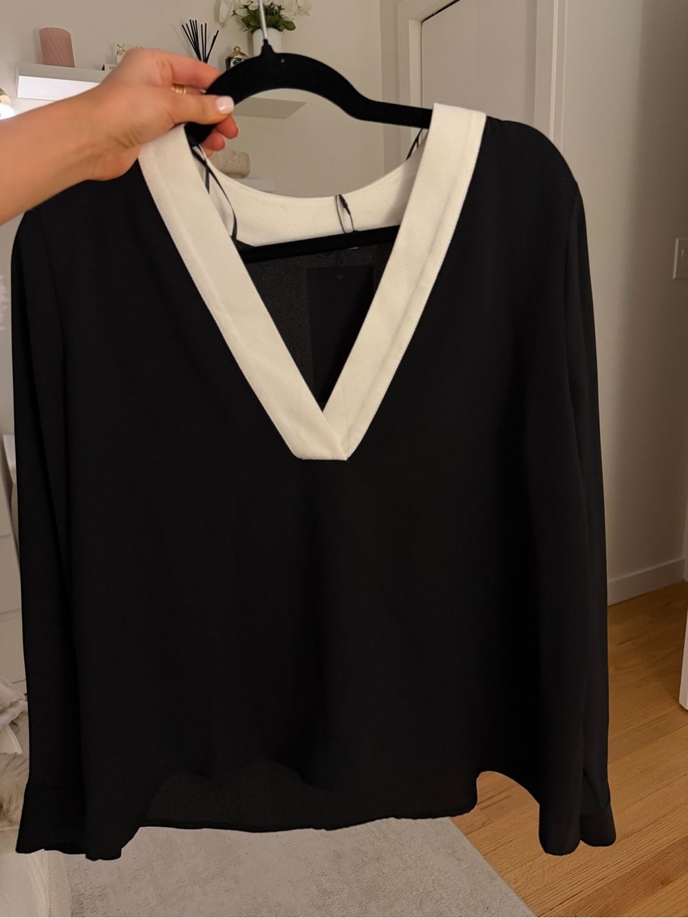Women's Black V-Neck Long Sleeve Top with White Trim